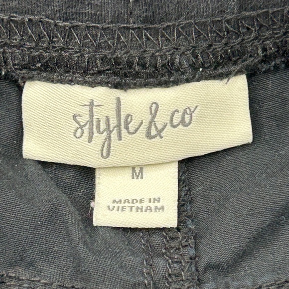 Style & Co Medium Women's Black Bermuda Cargo Shorts - Picture 5 of 11